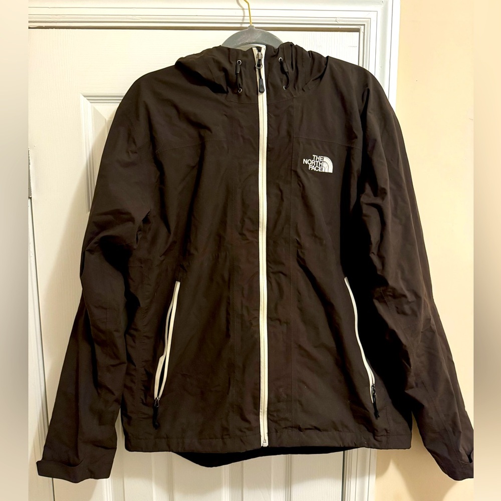 Men’s L Northface Rain Jacket